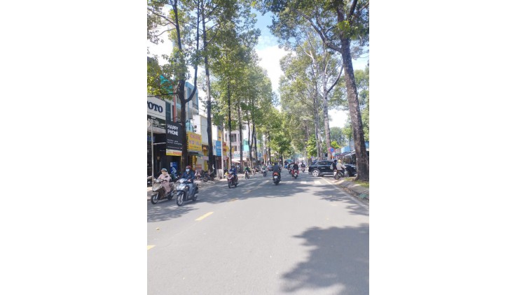 Ngộp Tô Hiến Thành - HXH vô nhà  Quận 10 - 4x16m2 - 4 tầng